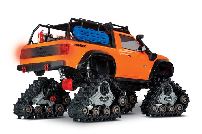 TRX-4 Traxx With Clipless Body 82234-4
