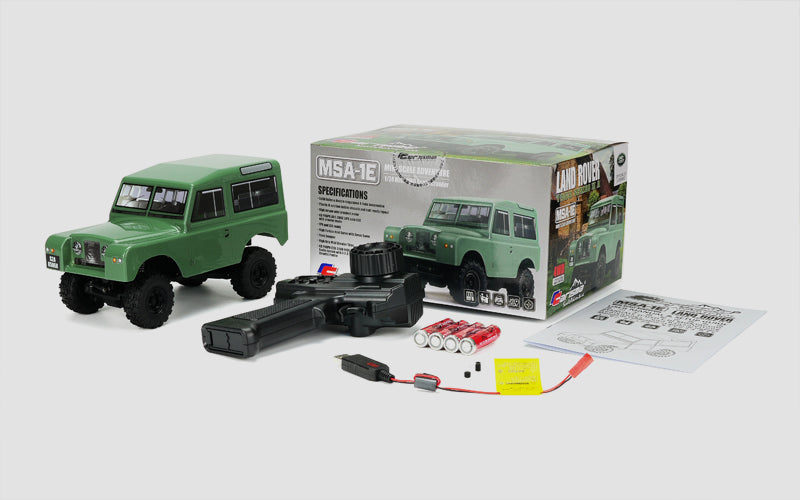 Carisma 1/24 Scale 4WD MSA-1E 1968 Land Rover D Series II A RTR CIS85868